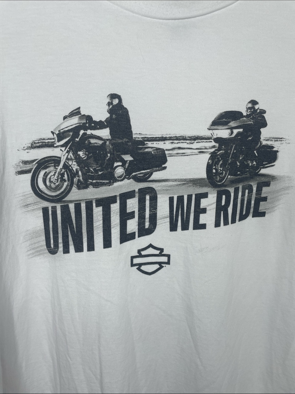 Harley-Davidson White 'United We Ride' Motorcycle Graphic Tee